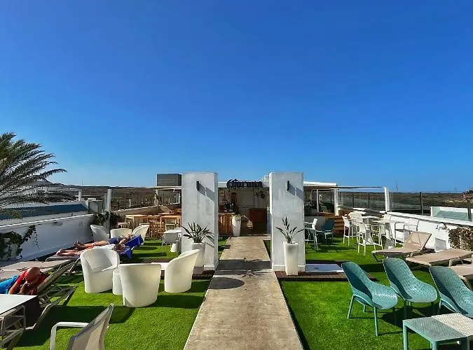 Bristol Palmeras קורלחו